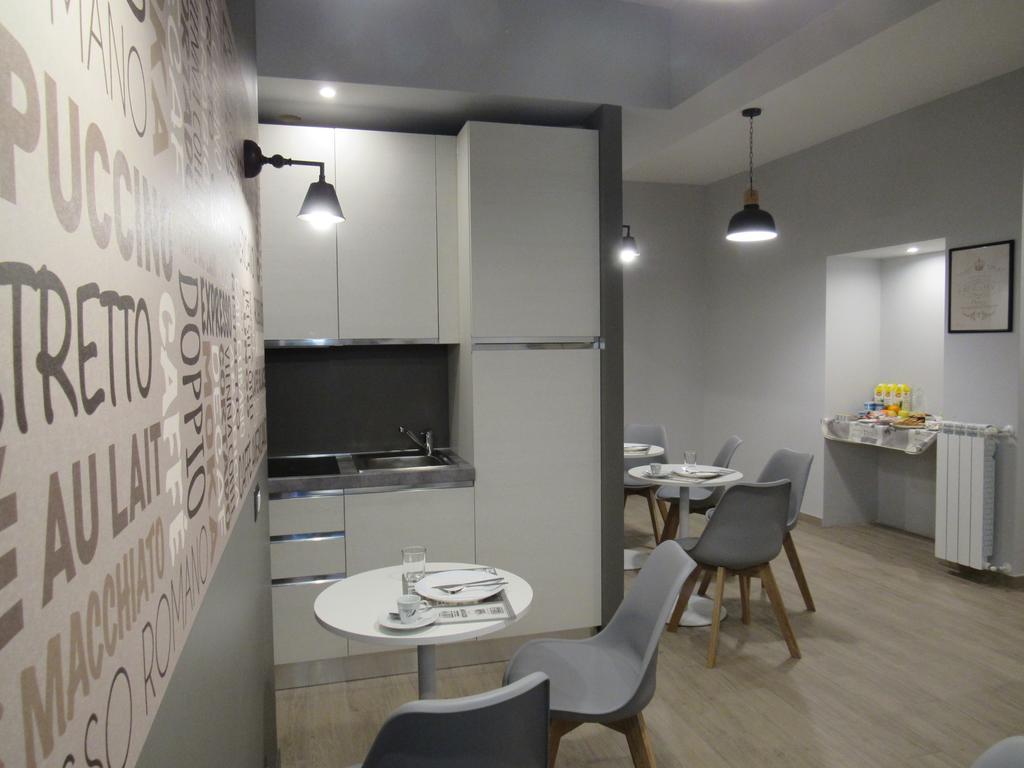 Bed and Breakfast Pianeta Roma 127 Екстер'єр фото