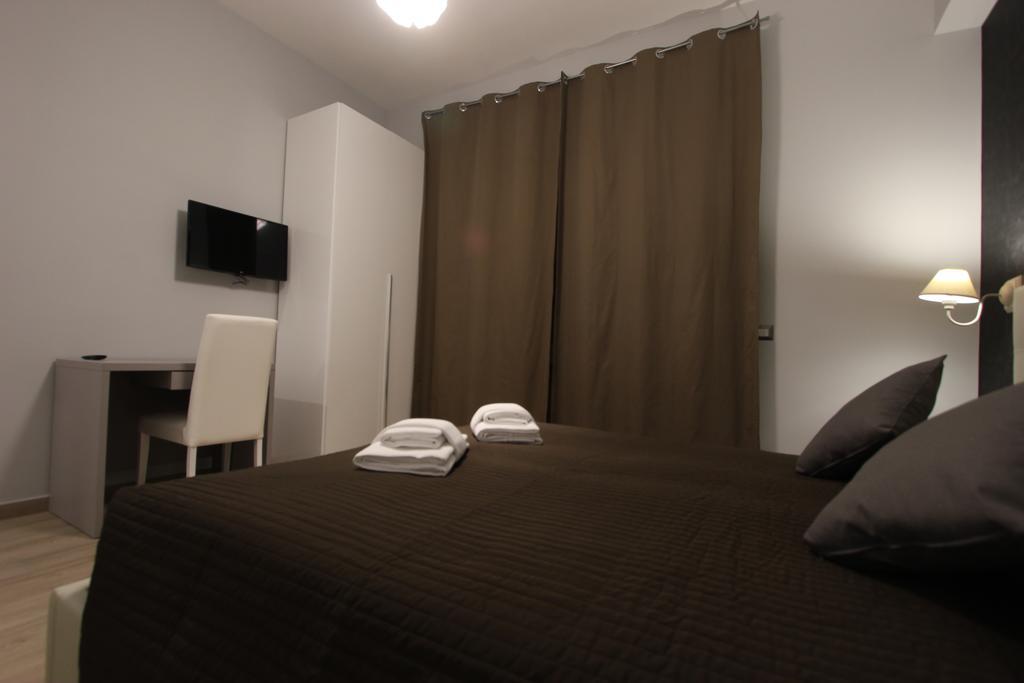 Bed and Breakfast Pianeta Roma 127 Екстер'єр фото